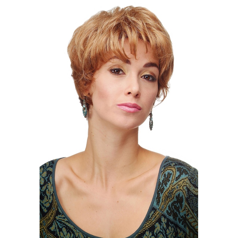 Classy Lady Woman Wig short mediu,m blond mix slightly wavy 4066