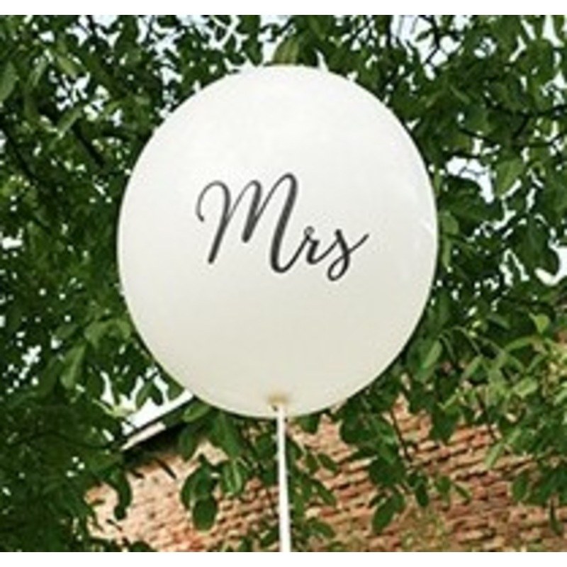 XXL giant balloon Mrs 100cm