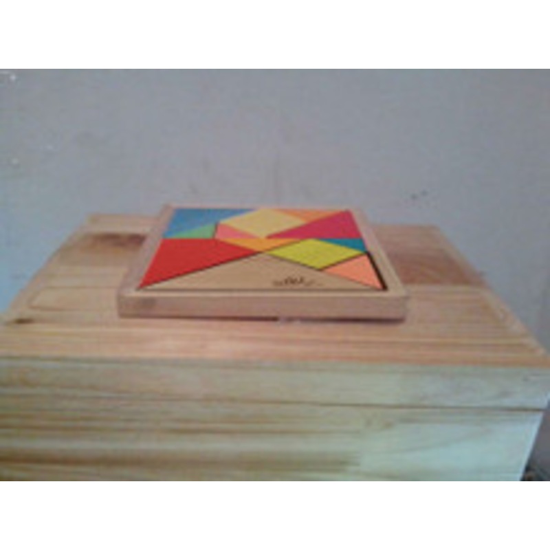 Puzzle – Wooden Tangram With Drawer