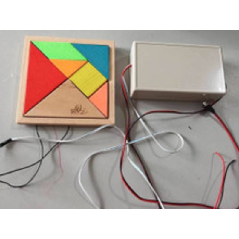 Puzzle – Wooden Tangram