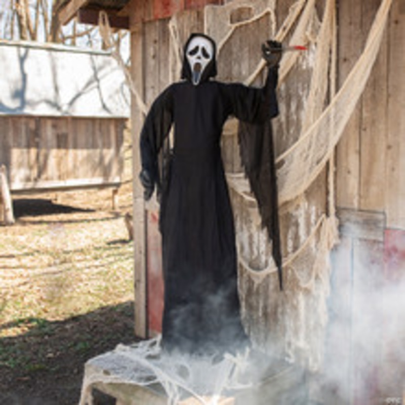 6′ Ghost Face Prop with Knife