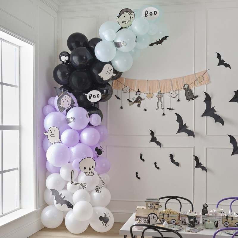 Small spirit world balloon garland 95 pieces